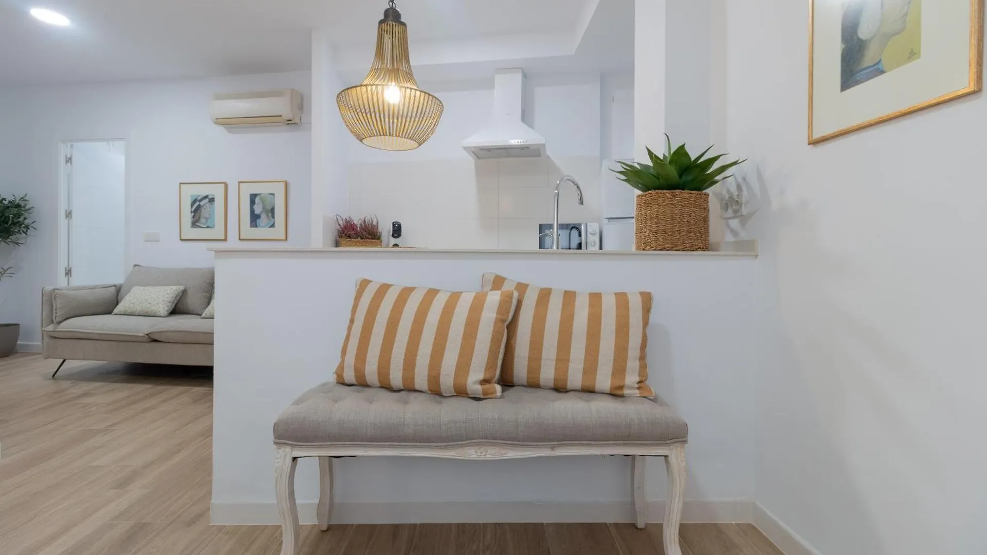 Apartamento Conde Y Luque Cordoba
