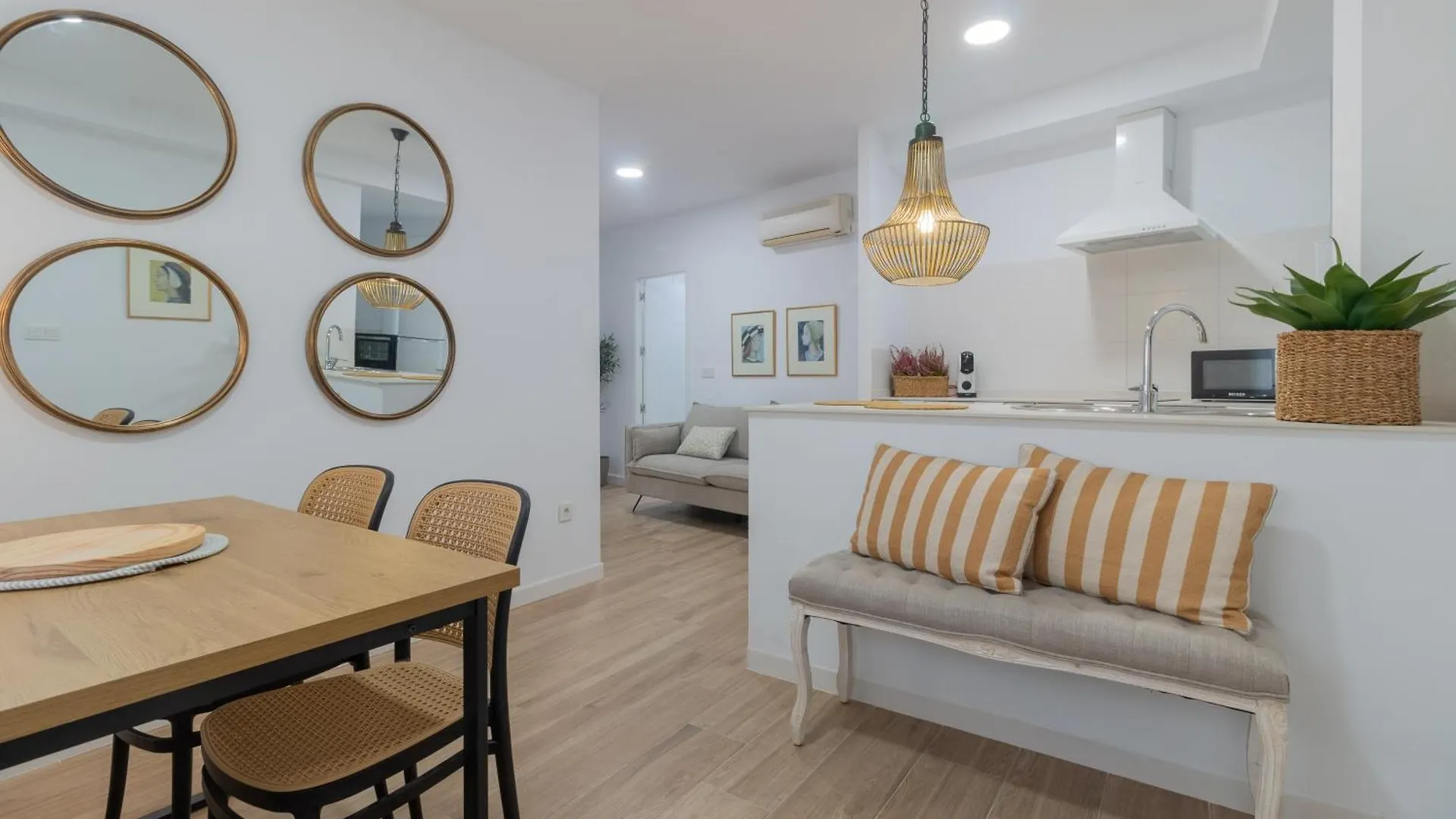 Apartamento Conde Y Luque Cordoba
